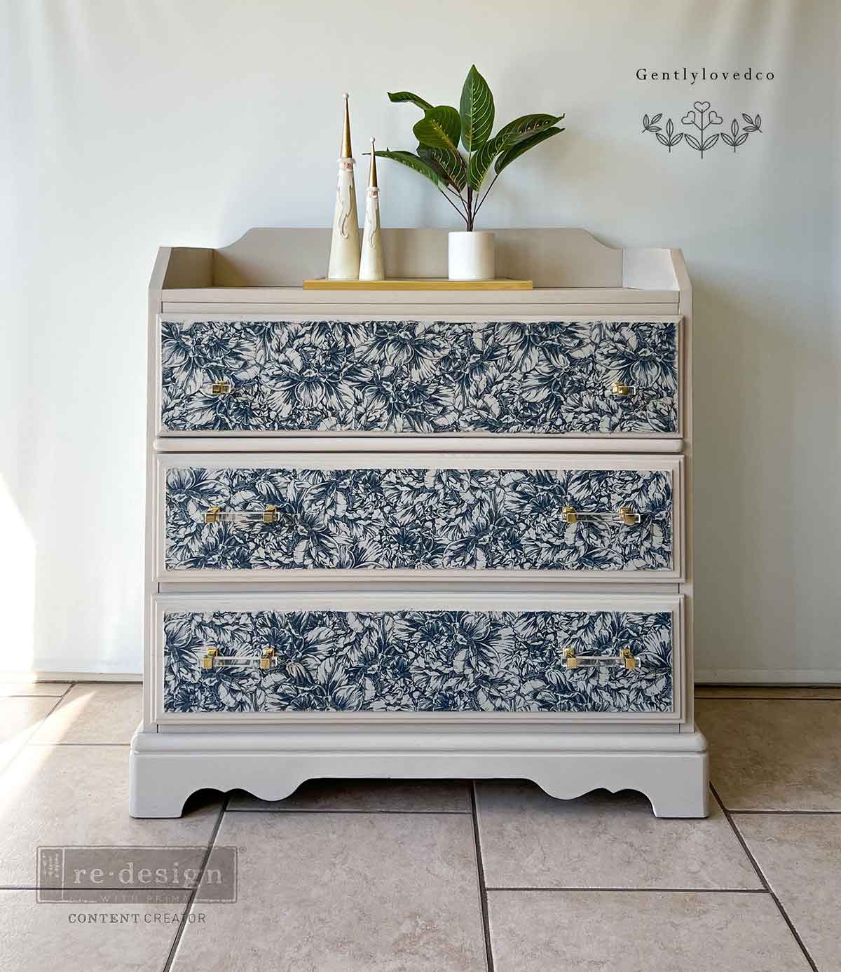 Redesign With Prima A1 Decoupage Fiber_Blue Wallpaper